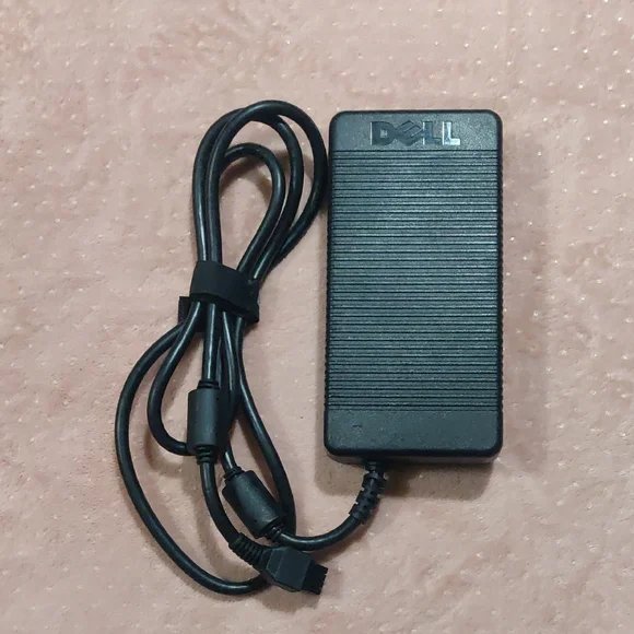 Dell AC/DC adapter