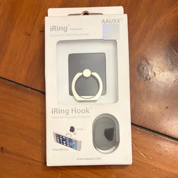 iRing Hook Universal Smartphone Mount in Black with Silver Ring