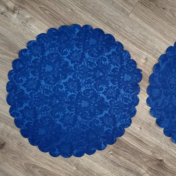 VTG PAIR OF SHINY DARK BLUE ROUND TABLE TOPPER DOILIES SCALLOPED EDGES 16