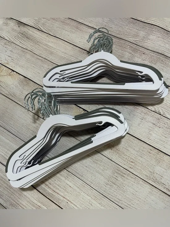 Set of 30 Small Kids Nonslip Clothing Hangers White Organizing Closet Children