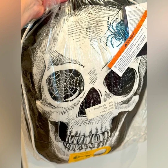 🔥Huge embellished LED skull Pillow🔥 lights up!!!
