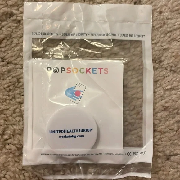 UnitedHealth pop socket