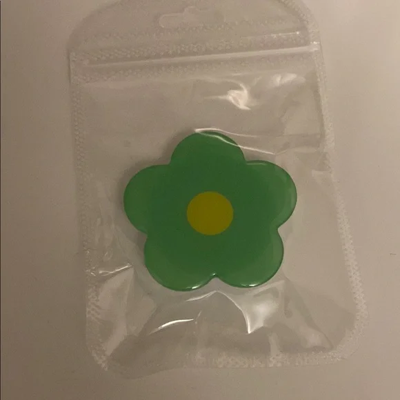 Green Flower-Shaped Popsocket