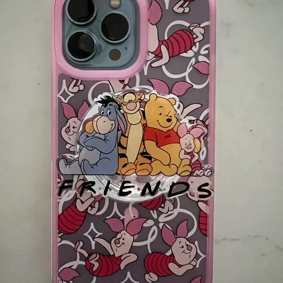 Winnie the Pooh and friends PHONE GRIP