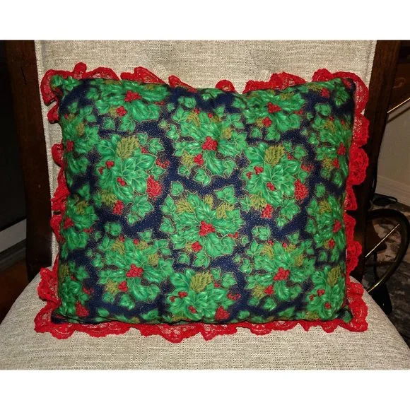 Vintage Red & Green Christmas Pillow holly mistletoe mcm kitsch retro throw