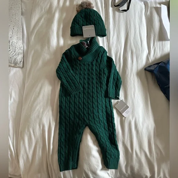 NWT Baby Green Knitted Winter Outfit