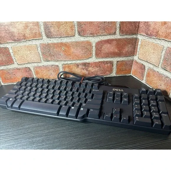 Dell USB Wired Keyboard Excellent Tested - Model RT7D50