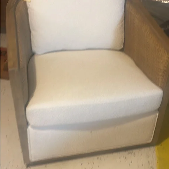 Elegant White and Brown Armchair