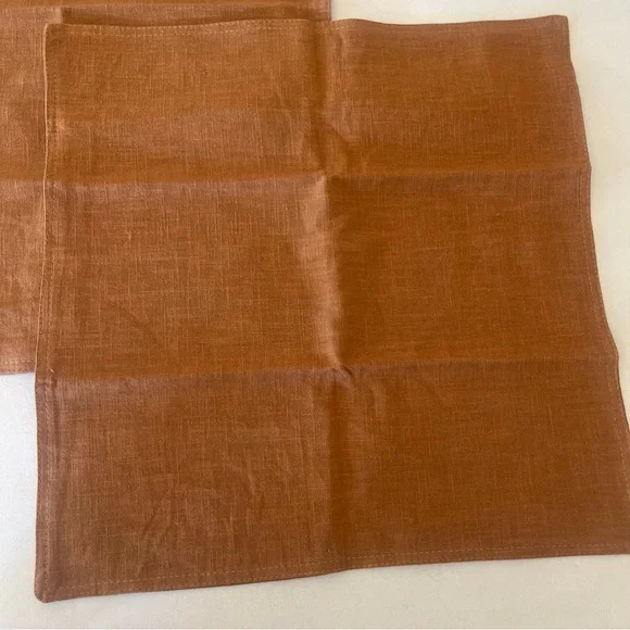 Brown accent pillow cases