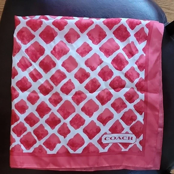 Coach Vintage Pink and White Geometric Scarf