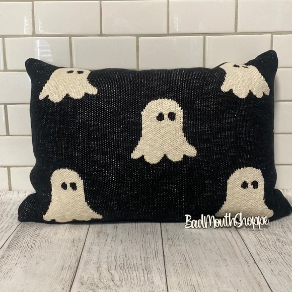Rachel Zoe Black and White Knit Ghost Throw Pillow (2)