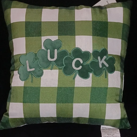 Green Plaid 'Luck' Shamrock Holiday Pillow