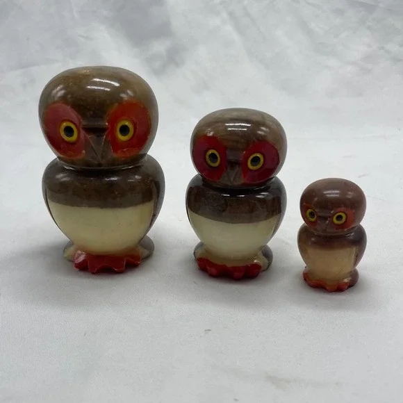 VTG hand carved alabaster owl family