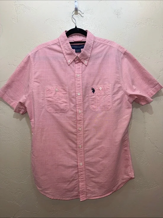 U.S. Polo Assn. Pink Short Sleeve Button-Down Shirt Men’s Medium Casual Preppy