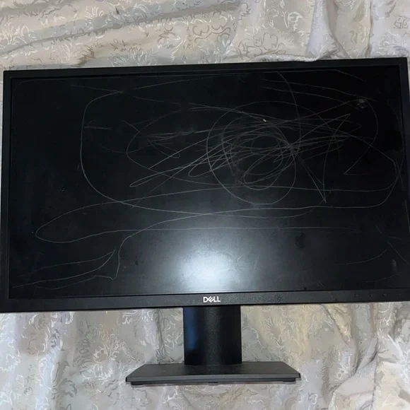 Dell Flat Panel Monitor.
