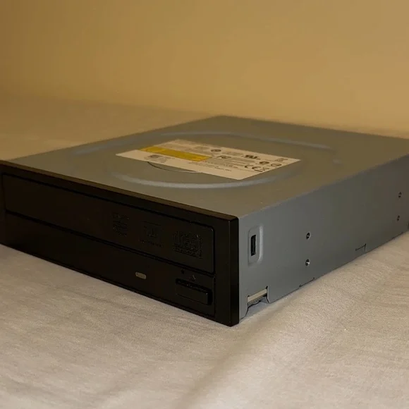 DELL DVD/CD REWRITABLE DRIVE