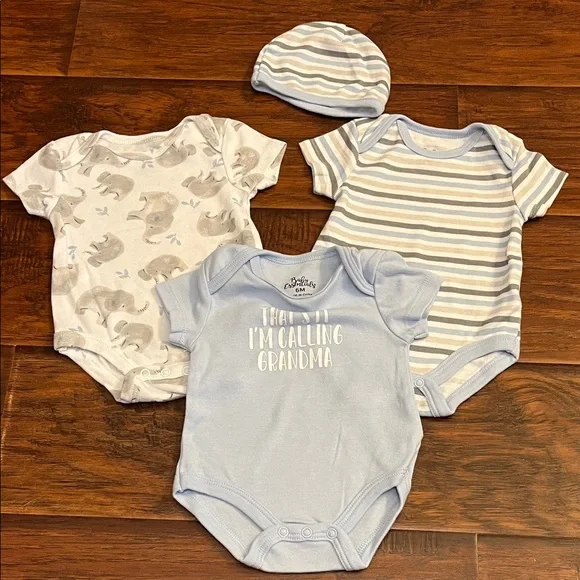 ⭐️⭐️ PICK 5 / $20 3 Baby One-Piece Bodysuits in Light Blue and Gray 6M