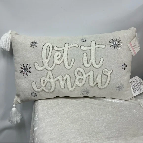 Grey Silver White Sequined Beaded Let It Snow Holiday Throw Pillow Cushion nwt