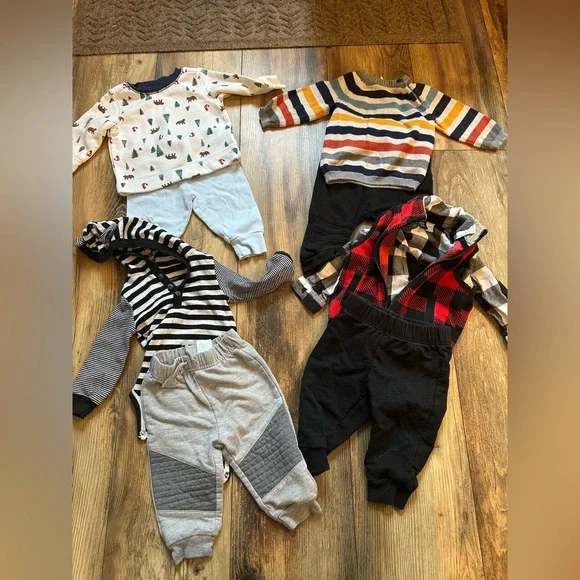 Set of 4 Long Sleeve outfits Baby Boy 3-6 months