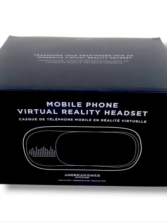 American Eagle Outfitters Mobile Phone Virtual Reality Headset New in box. New