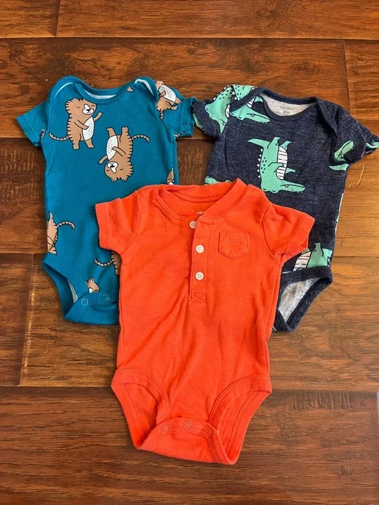 ⭐️⭐️ PICK 5 / $20 Carter's Short-Sleeve One-Piece Bodysuit Set - 3M