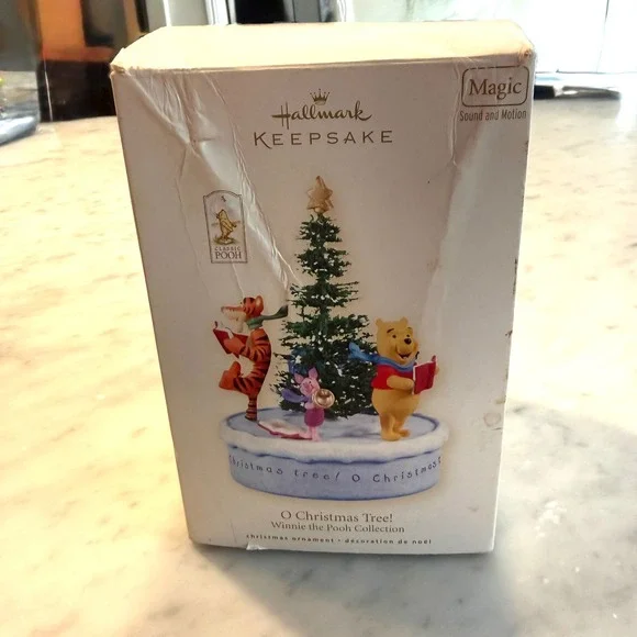 Hallmark 2008 Winnie the Pooh O Christmas Tree Musical Motion Ornament Ken Crow