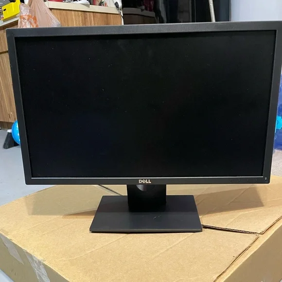 Dell computer monitor
