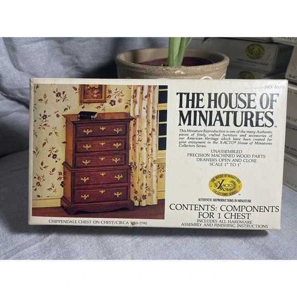 The House‎ of Miniatures Chippendale Chest of Drawers 40009 Doll house