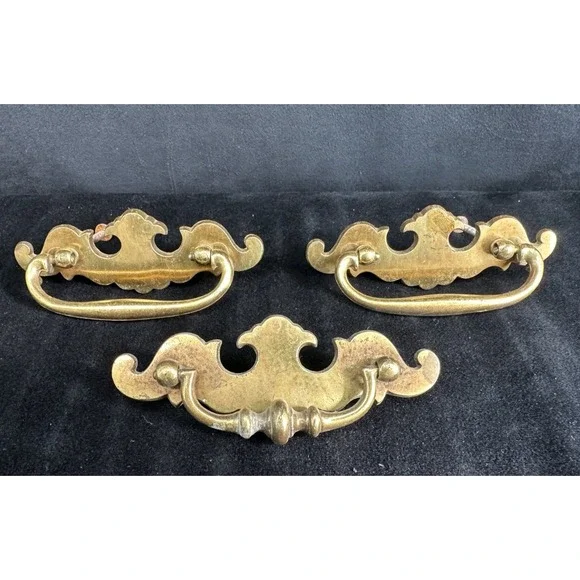 Vintage Hardware Chippendale Bail Drawer Pulls Set of 3 Pulls 4.5