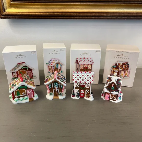 Hallmark Gingerbread House Village Ornaments Mixed Set of 4 Noelville MixedYears