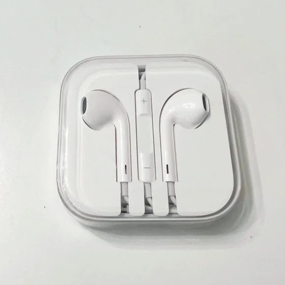 APPLE IPHONE EARPODS EARBUDS 3.5 HEADPHONE PLUG SMART PHONE ACCESSORY W…