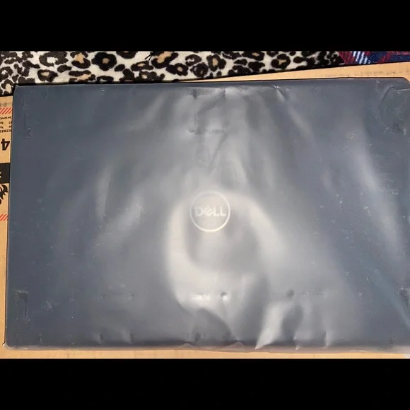 Brand New Dell Laptop Inspiron 15 3000 Model 3511 , charger included
