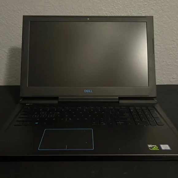 Dell G7 gaming laptop NVIDIA GeForce GTX 1660 intel core i7 32 gb ram storage.