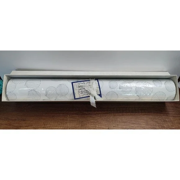 Vintage Estee Lauder White Linen Sachet Papers 24 Fragranced Sheets Drawer Liner
