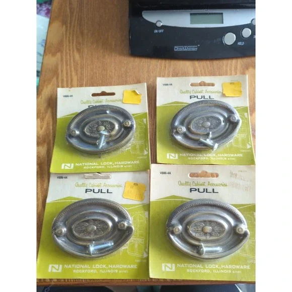 4 Medalist Hardware by National Lock Co Vintage Door Drawer Drop Pull Handle NOS