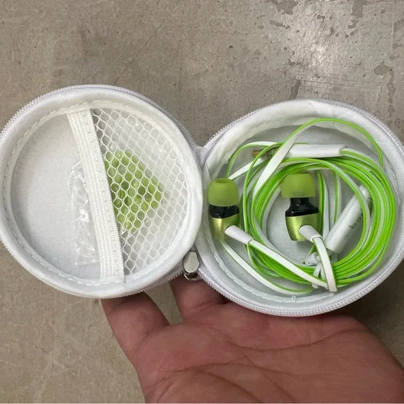 4 Green and White Earbuds with Case