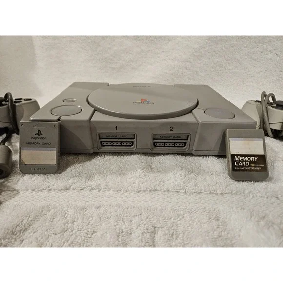 Playstation 1 Ps1 Console SCPH-5501 With OEM 2 Controllers 2 Memory Card No Cord