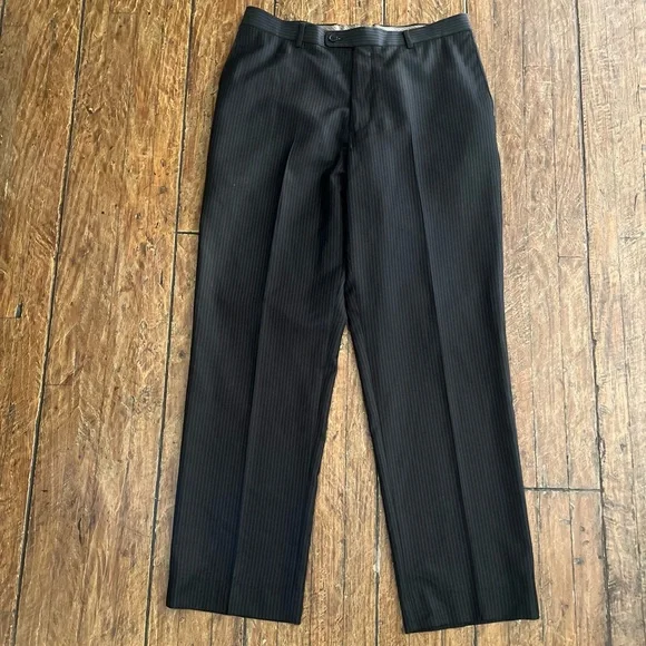 Marc Tulio Made in Italy 🇮🇹 Stylish Men’s Black Pinstripe Pants Sz 34