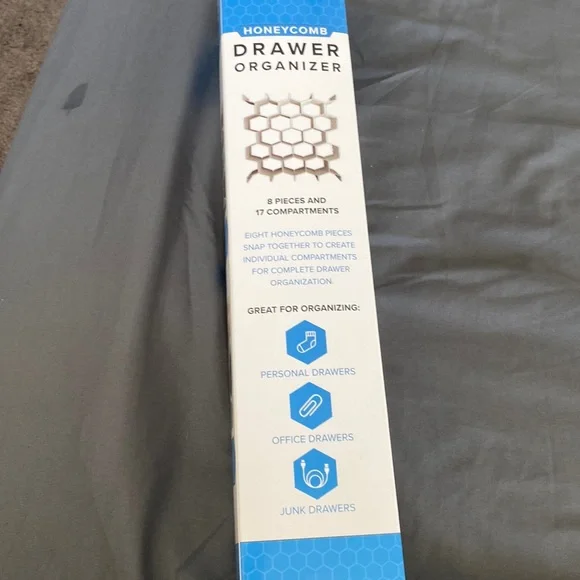 Drawer Organizer. 8 pieces and 17 compartments.