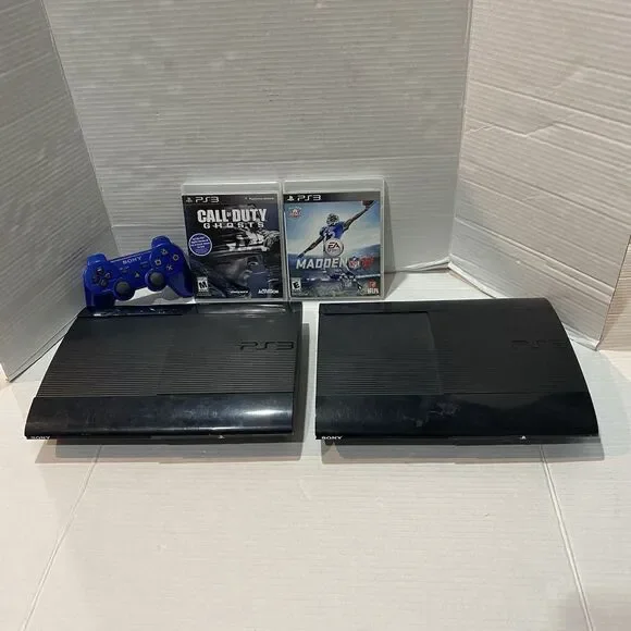 PS3 Console CECH-4001B & CECH-4301C With 2 Games And A Controller