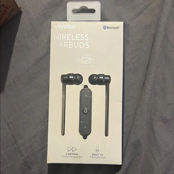 Black Wireless Earbuds