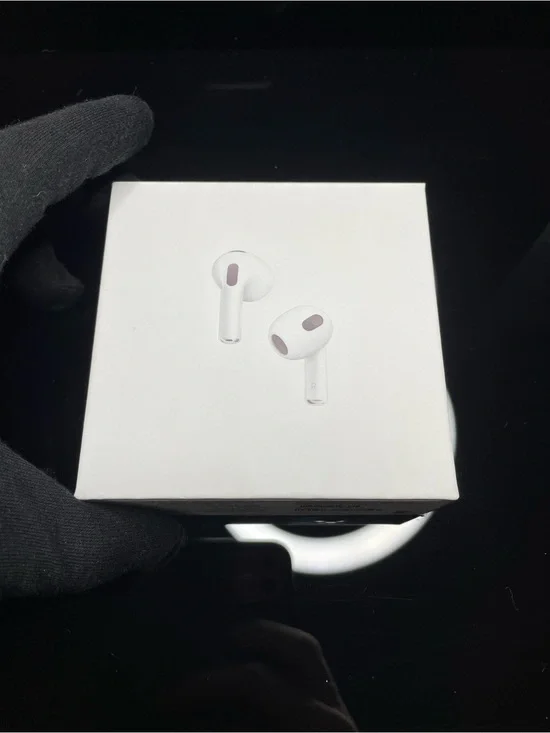 Apple AirPods MagSafe Charging Case Box - White