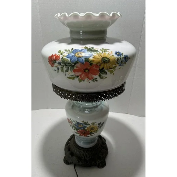 Vintage Gone With The Wind Hurricane‎ Table Lamp 23