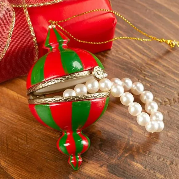 Red and Green Finial ceramic ornament