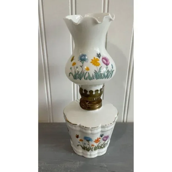 Vintage White Milk Glass Lantern Applied Floral Butterfly‎ Miniature 8