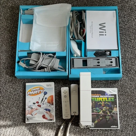 Wii Console original bundle