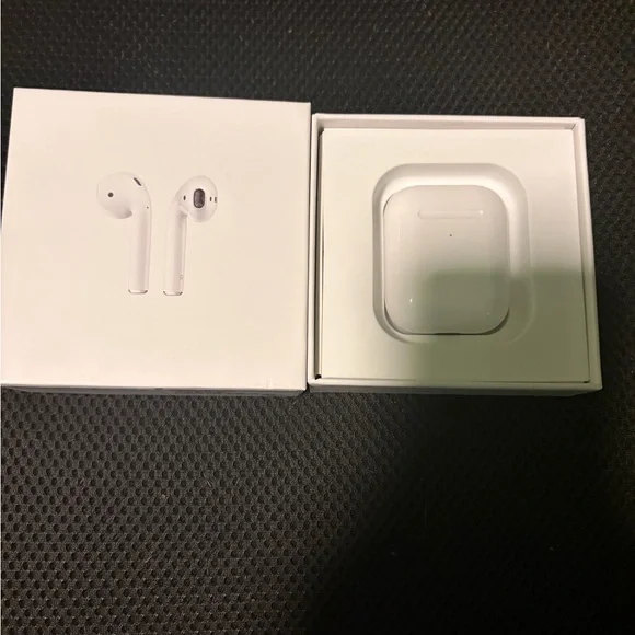 Wireless Earbuds with Charging Case - White