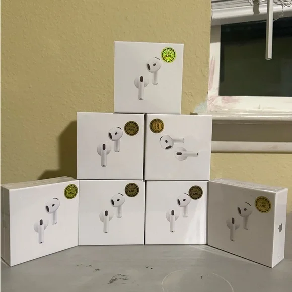Apple White Wireless Earbuds Set