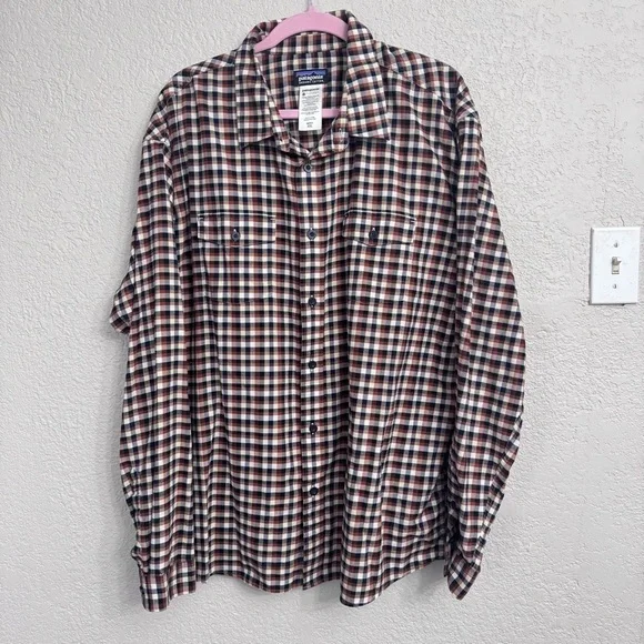 Patagonia Organic Cotton Plaid Button Up Shirt Men’s XXL Brown Blue Flannel