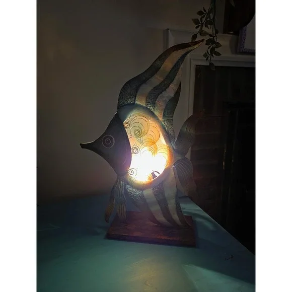 Pier 1 Imports Metal Fish Lamp Capiz Shell‎ Coastal Nautical Accent Light